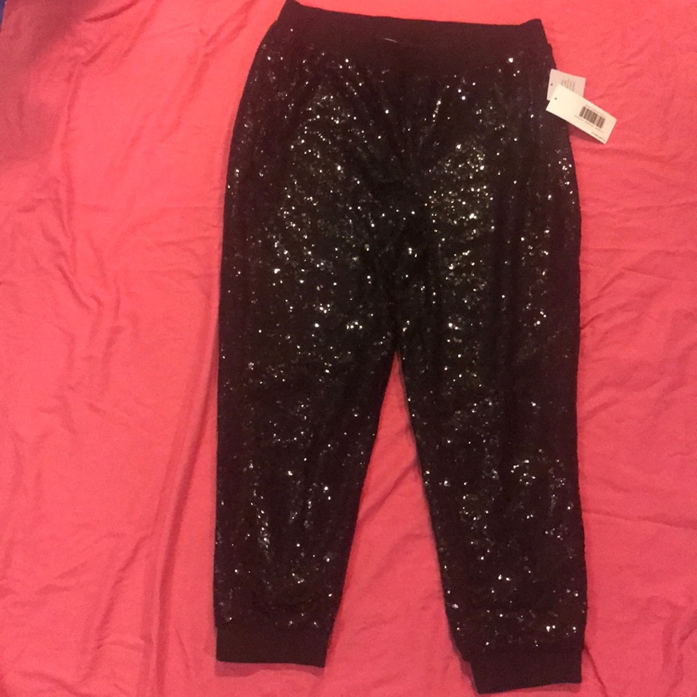 Black Sequin Joggers.  Size XL.  NWT